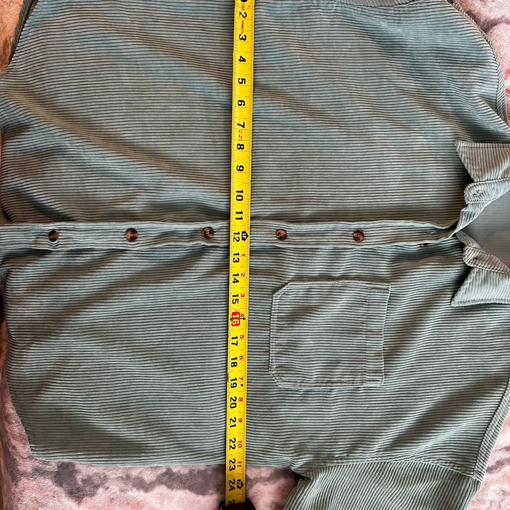 🍀Mint Green Corduroy-Style‎ Women’s Medium Oversized Shacket - Picture 5 of 5
